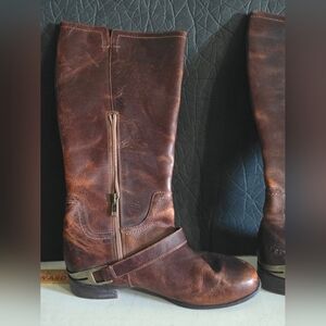 UGG Channing II Women’s Brown Leather Boots, Size 8